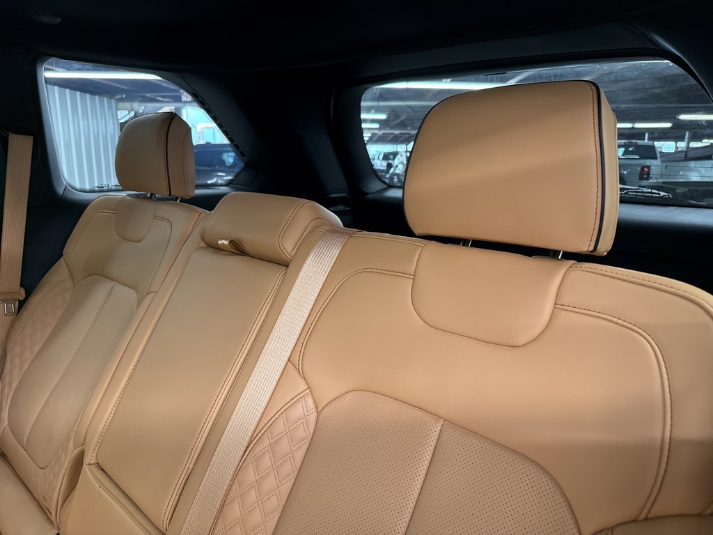 2025 Jeep Grand Cherokee Summit - 10