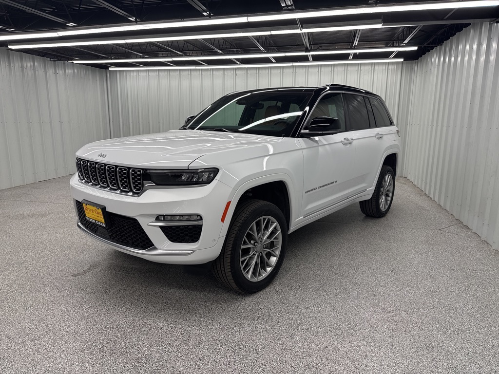 2025 Jeep Grand Cherokee Summit - 2