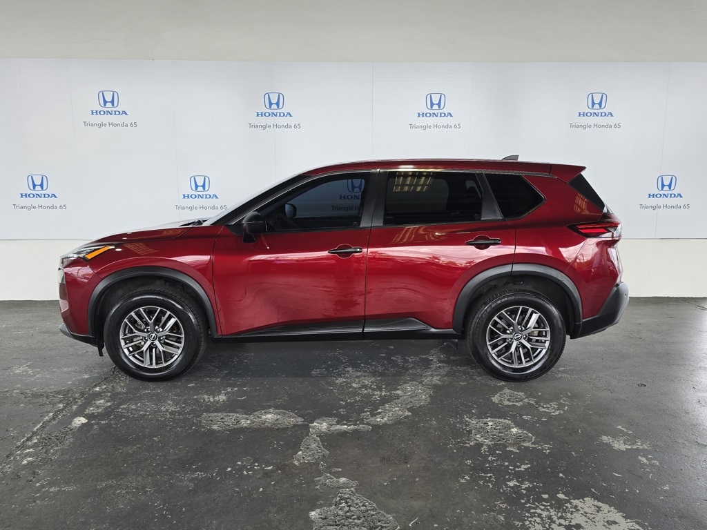 Thumbnail: 2022 Nissan Rogue - 3
