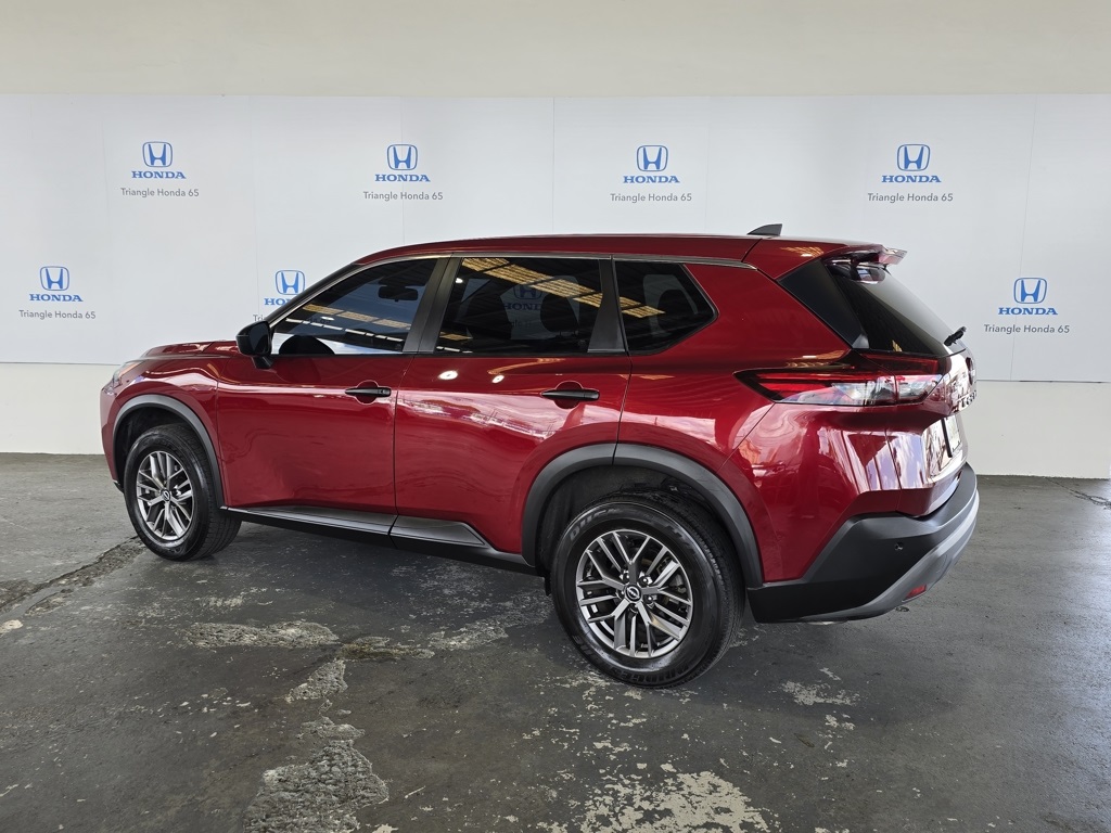 Thumbnail: 2022 Nissan Rogue - 4