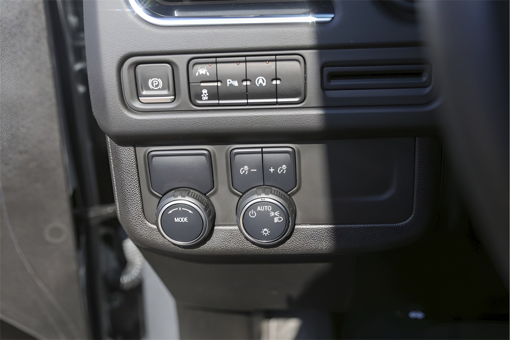 Used Car 2023 Chevrolet Suburban  Lt For Sale Under $50,000 In Austin, Texas