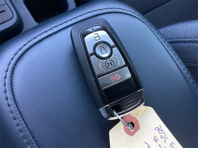 Used Car 2025 Ford Maverick  Xlt For Sale Under $30,000 In San Antonio, Texas