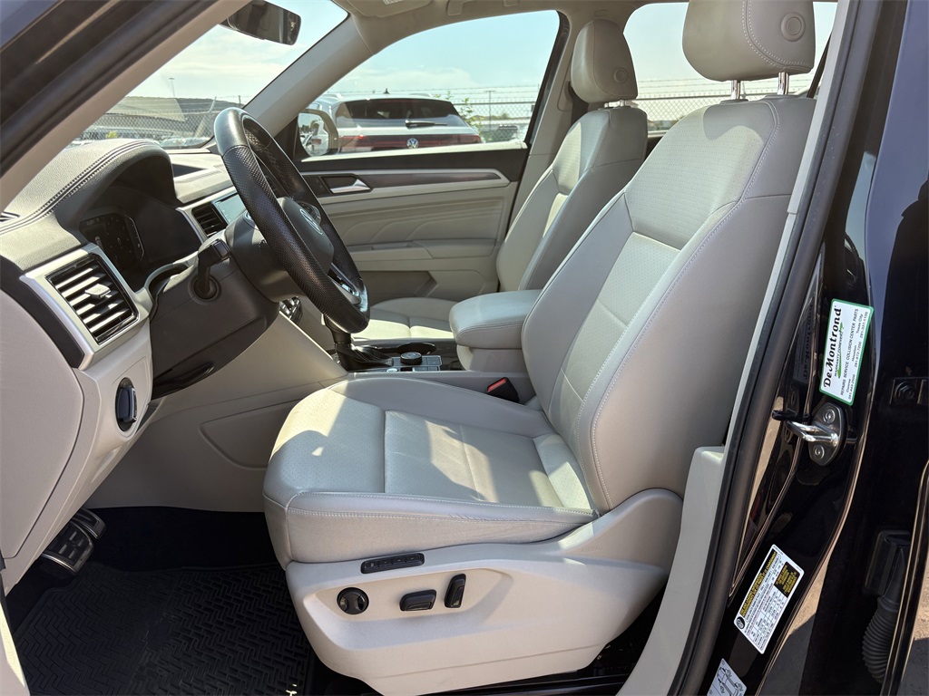 2022 Volkswagen Atlas 3.6L V6 SEL R-Line Black at Westside Lexus