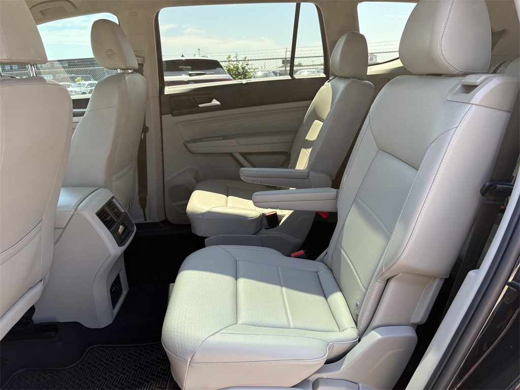 2022 Volkswagen Atlas 3.6L V6 SEL R-Line Black at Westside Lexus