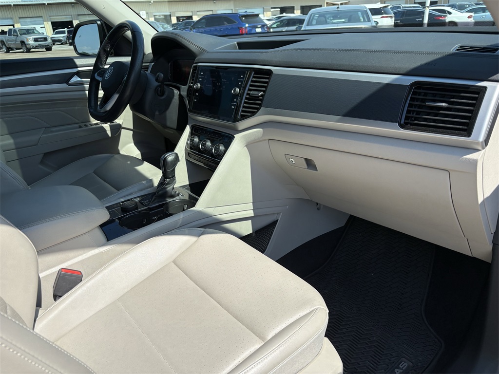 2022 Volkswagen Atlas 3.6L V6 SEL R-Line Black at Westside Lexus
