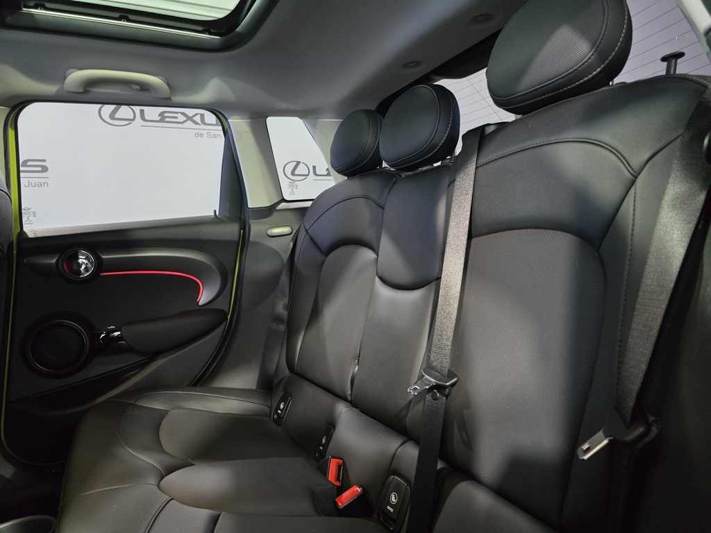 Thumbnail: 2023 MINI Cooper - 28