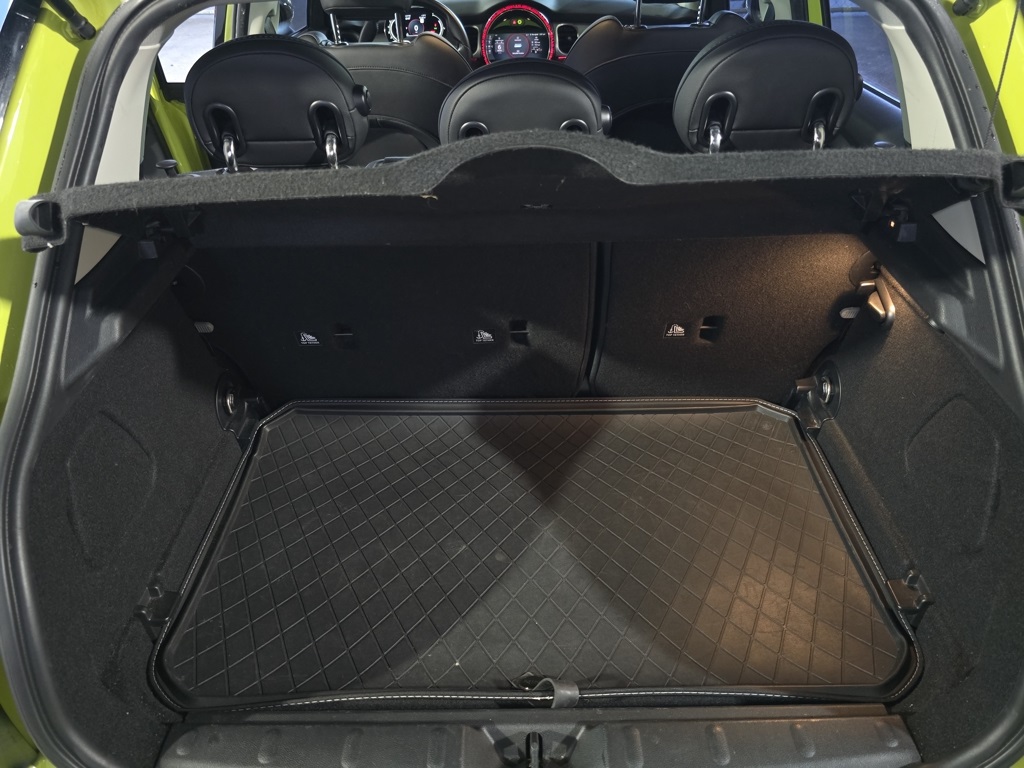 Thumbnail: 2023 MINI Cooper - 29