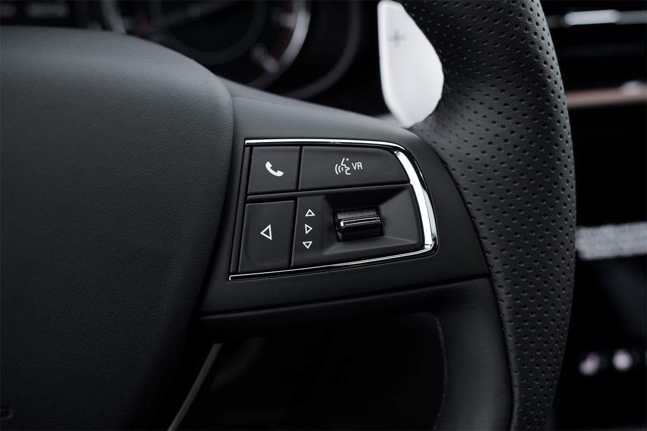 Used Car 2024 Maserati Quattroporte  Modena For Sale Under $90,000 In Austin, Texas