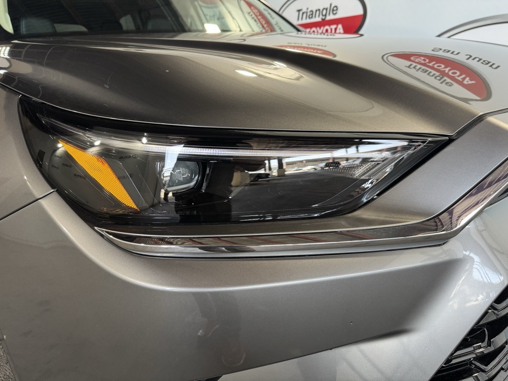 Thumbnail: 2026 Toyota Grand Highlander - 11