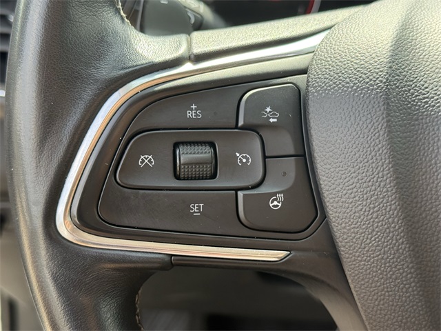 2023 Buick Envision Preferred White at Community Kia