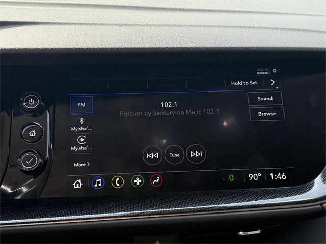 2023 Buick Envision Preferred White at Community Kia