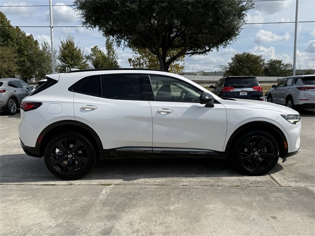 2023 Buick Envision Preferred White at Community Kia