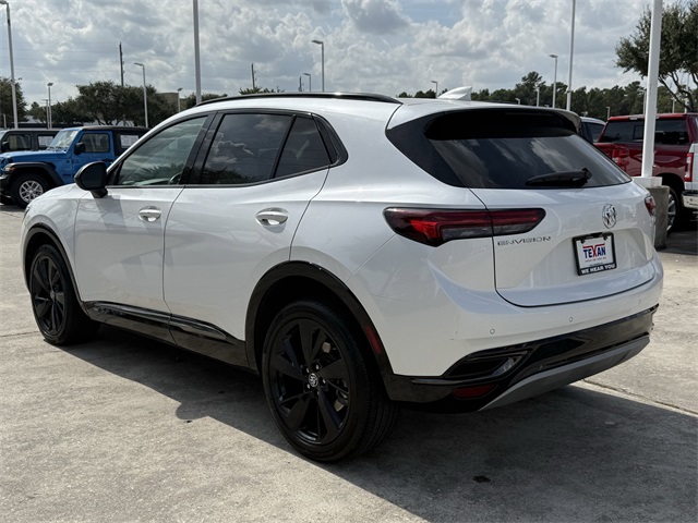 2023 Buick Envision Preferred White at Community Kia
