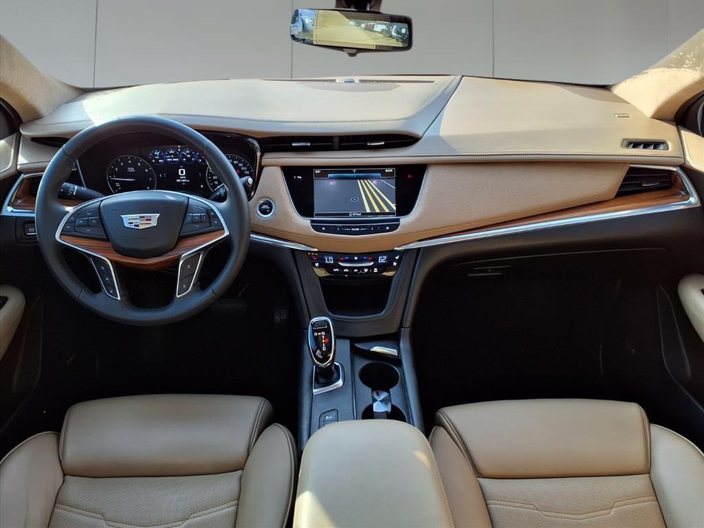 2017 Cadillac XT5 Platinum White at Bayshore Chrysler Jeep Dodge Ram