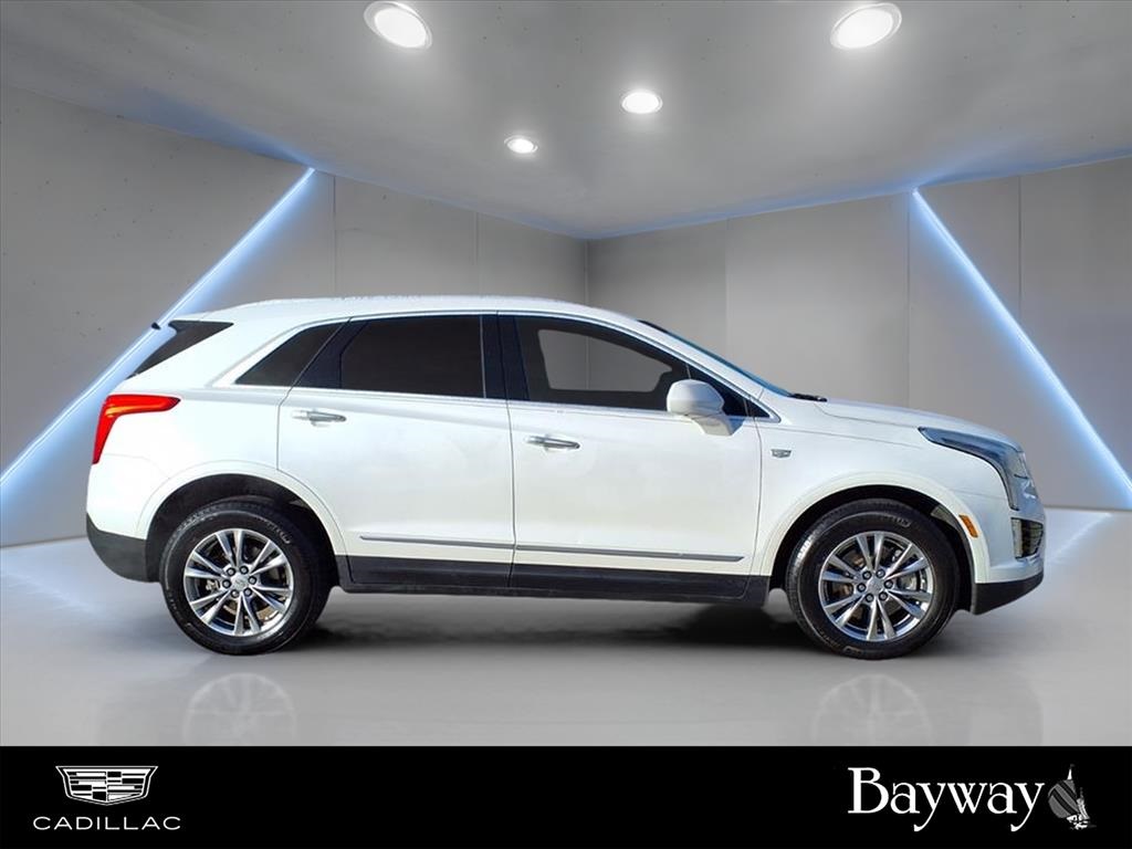 2017 Cadillac XT5 Platinum White at Bayshore Chrysler Jeep Dodge Ram