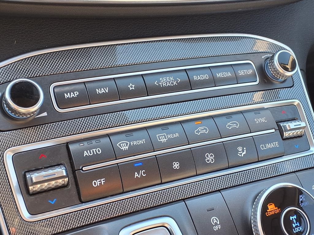 2023 Hyundai Santa Fe SEL Black at Community Honda