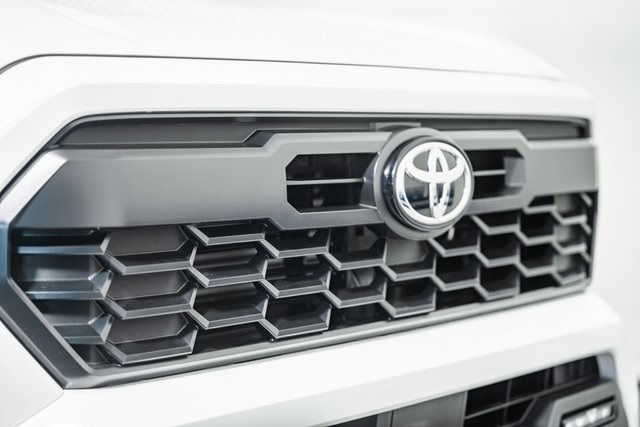 ToyotaTacoma Hybrid12