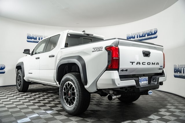 ToyotaTacoma Hybrid4