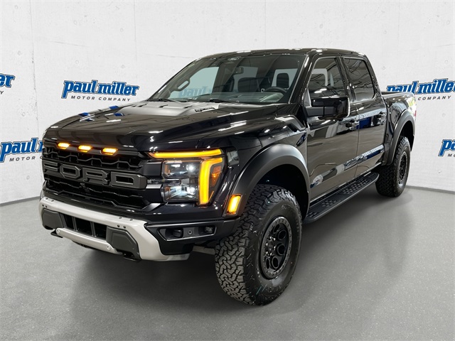 2025 Ford F-150 Raptor SuperCrew 4WD