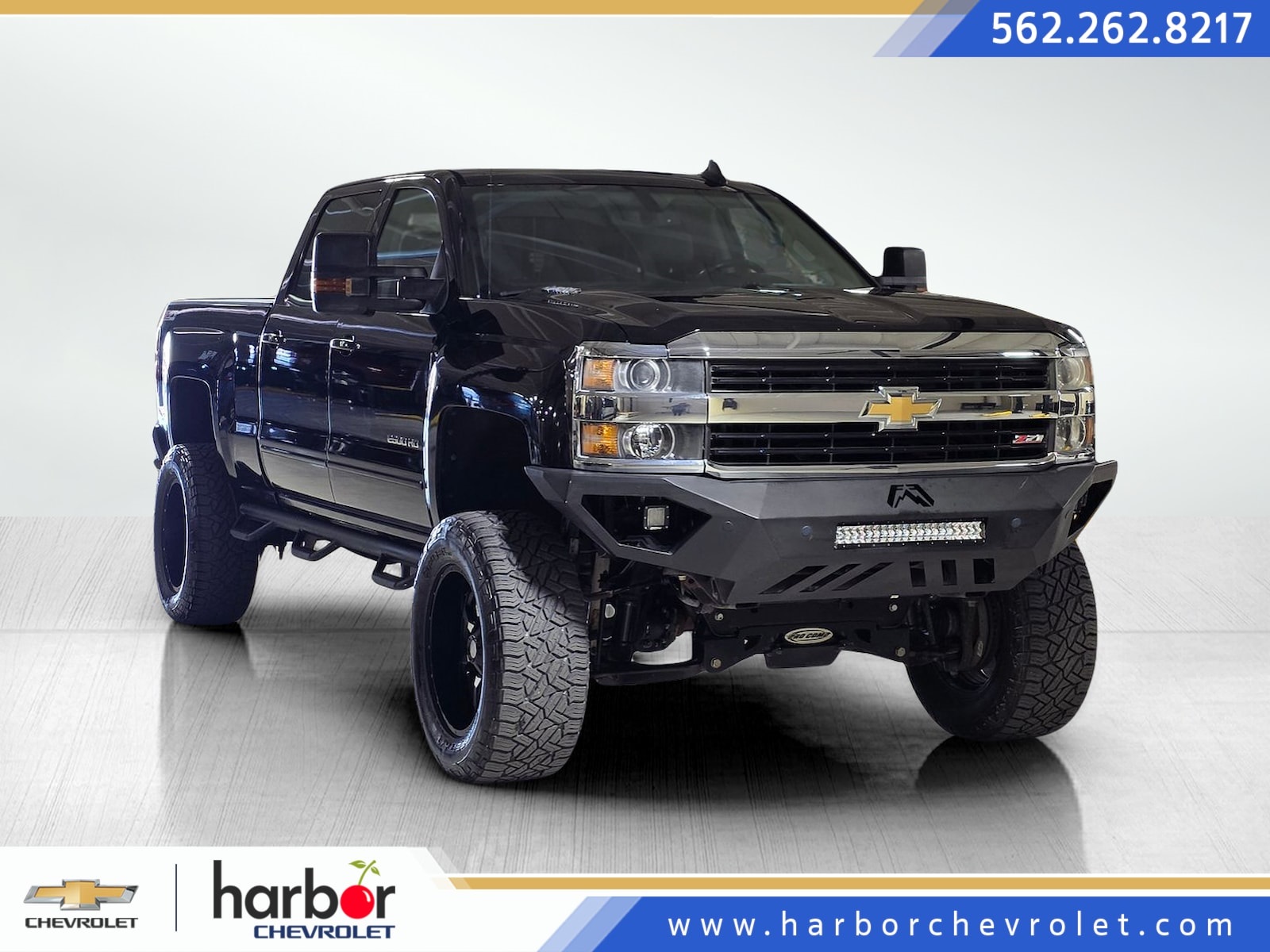 2015 Chevrolet Silverado 2500HD LT Crew Cab 4WD