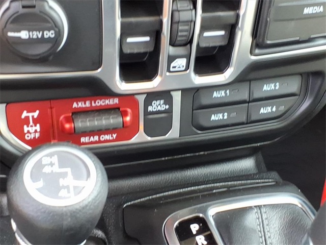 2025 Jeep Wrangler Willys photo 4