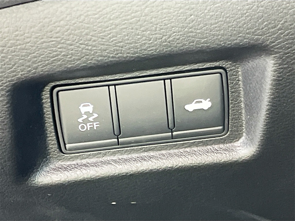 2023 INFINITI Q50 LUXE White at AutoSavvy Houston Southwest