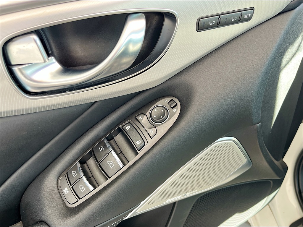 2023 INFINITI Q50 LUXE White at AutoSavvy Houston Southwest