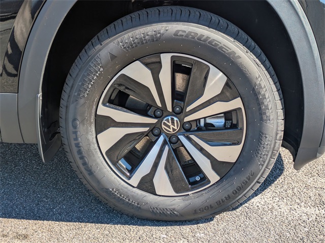 2026 Volkswagen Atlas Cross Sport 2.0T SE Black at Stokes Volkswagen