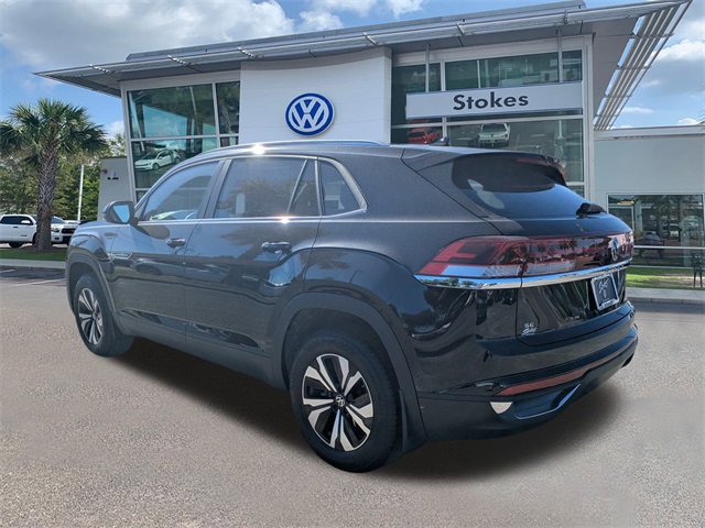 2026 Volkswagen Atlas Cross Sport 2.0T SE Black at Stokes Volkswagen