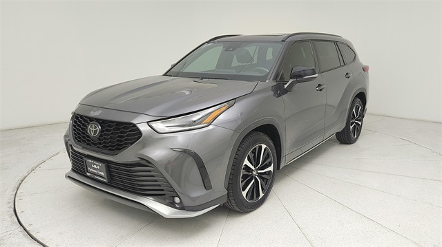 2022 Toyota Highlander XSE Gray at Westside Lexus