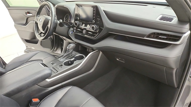2022 Toyota Highlander XSE Gray at Westside Lexus