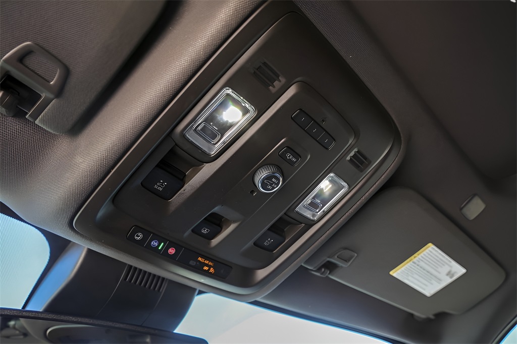 Used Car 2023 Gmc Yukon  Slt For Sale Under $50,000 In Austin, Texas