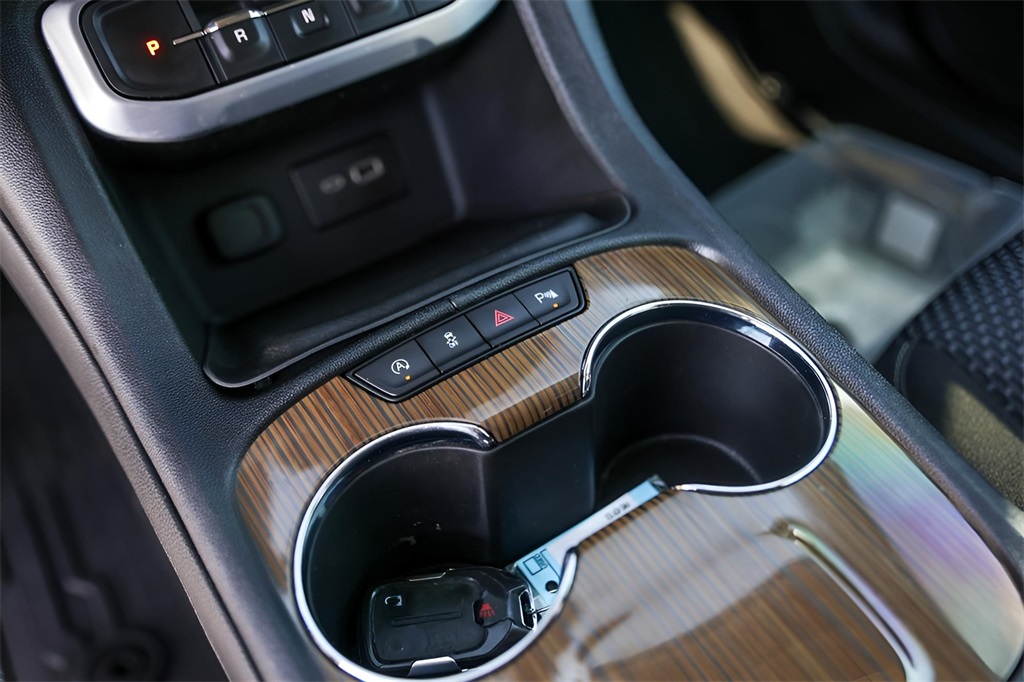 Used Car 2021 Gmc Acadia  Sle For Sale Under $20,000 In Austin, Texas