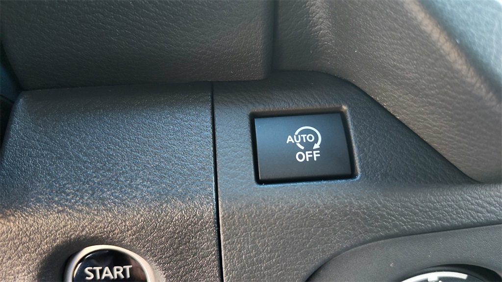 2025 Nissan Frontier