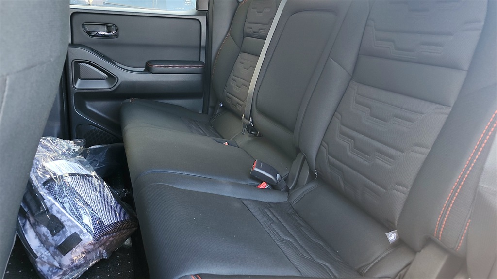 2025 Nissan Frontier