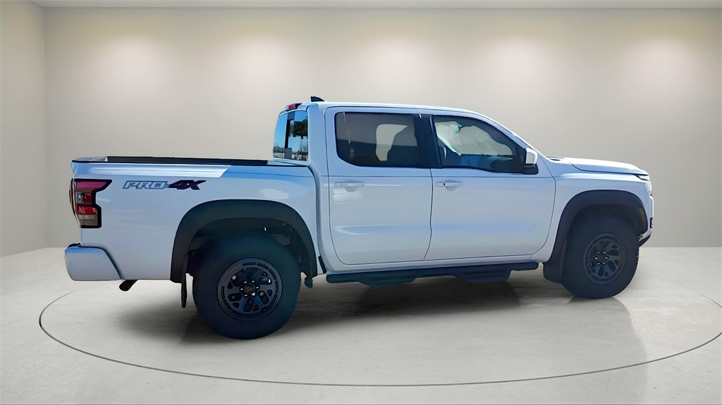 2025 Nissan Frontier