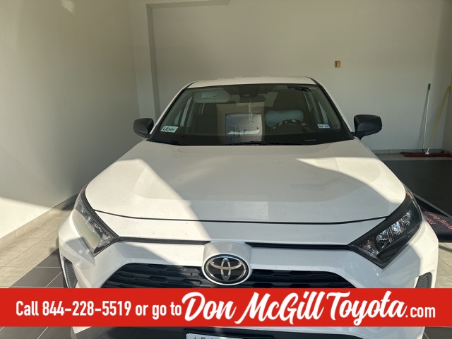2022 Toyota RAV4 LE White at Don McGill Toyota