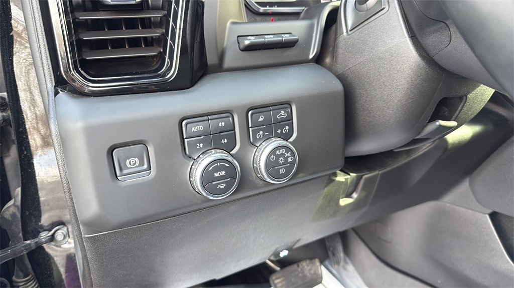 2025 GMC Sierra 3500HD