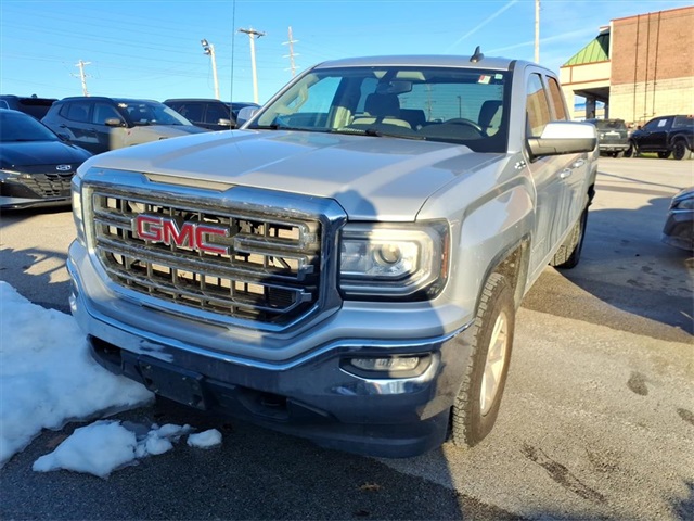 2016 GMC Sierra 1500 SLE's photo