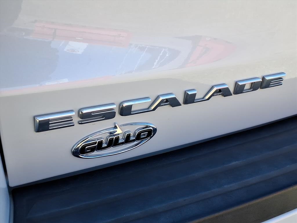 2019 Cadillac Escalade ESV Platinum Edition White at Tom Peacock Cadillac