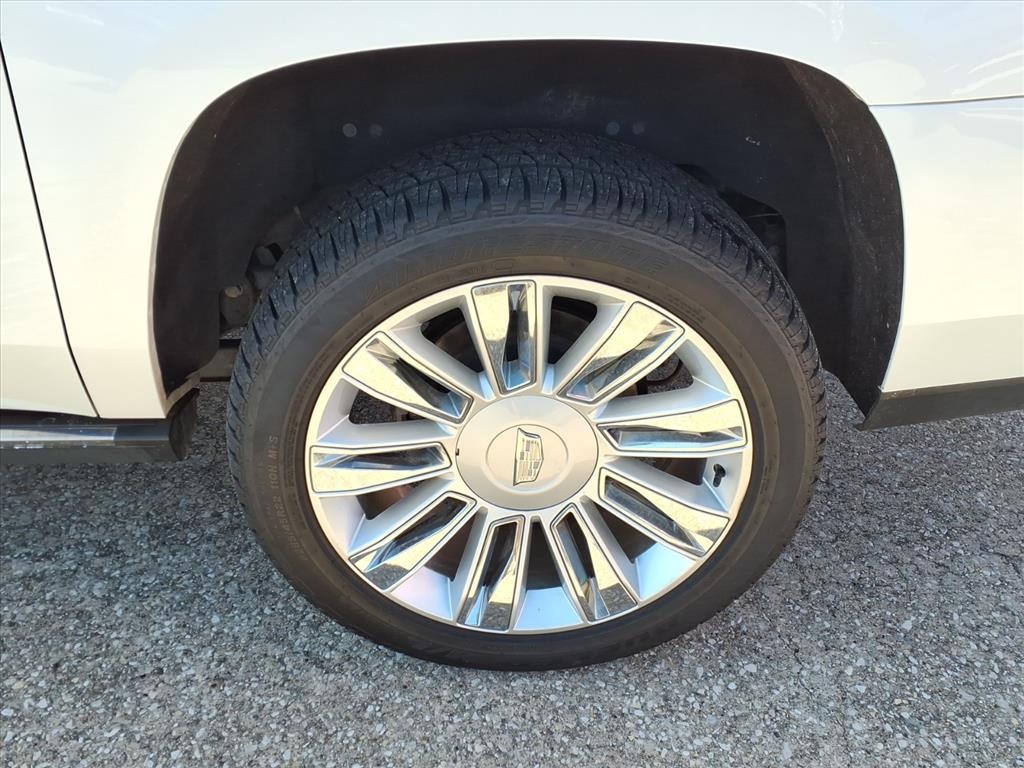 2019 Cadillac Escalade ESV Platinum Edition White at Tom Peacock Cadillac