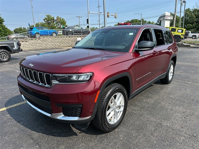 Used 2023 Jeep Grand Cherokee L Laredo with VIN 1C4RJKAG6P8802513 for sale in Kansas City