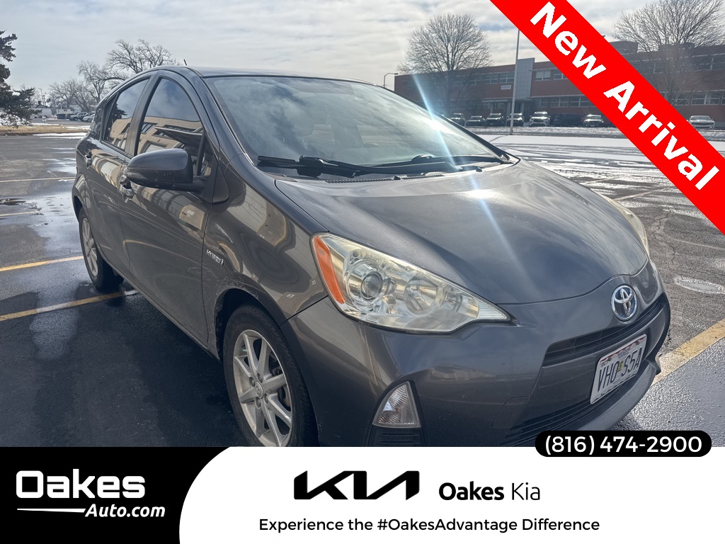 2013 Toyota Prius c Three