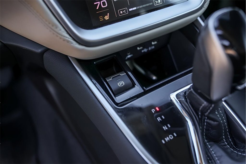 Used Car 2021 Subaru Outback  Premium For Sale Under $25,000 In Austin, Texas