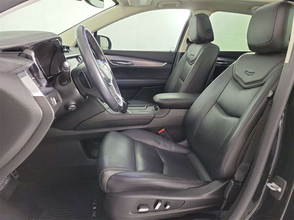 2019 Cadillac XT5 Luxury Black at Don McGill Toyota