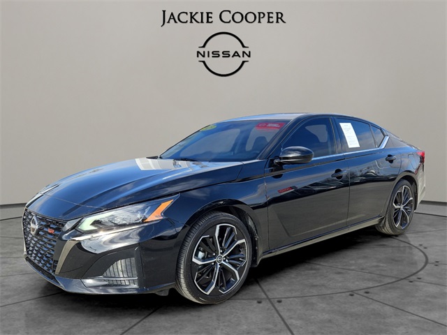 2025 Nissan Altima 2.5 SR FWD