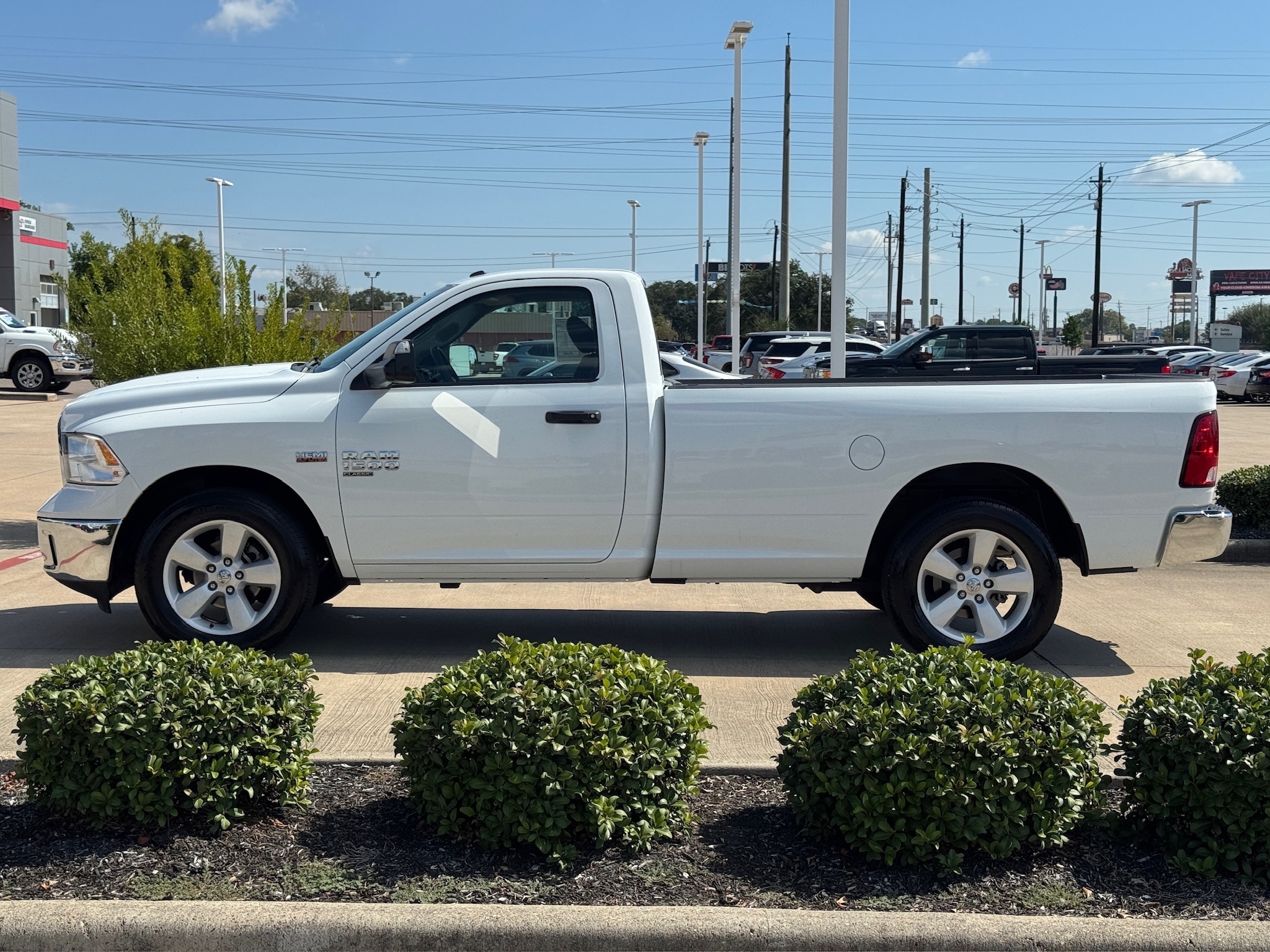 2023 Ram 1500 Classic Tradesman - 8