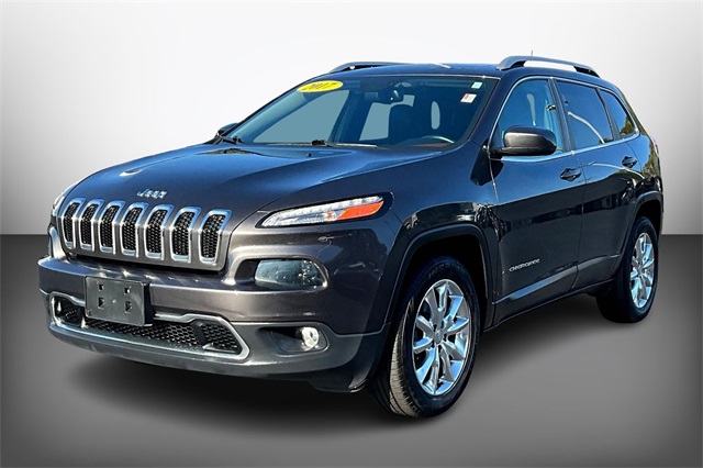 Used 2017 Jeep Cherokee For Sale in Gloucester, MA