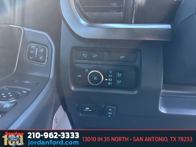 Used Car 2023 Ford F-450sd  Lariat Ultimate W/ Fx4 For Sale Under $80,000 In San Antonio, Texas