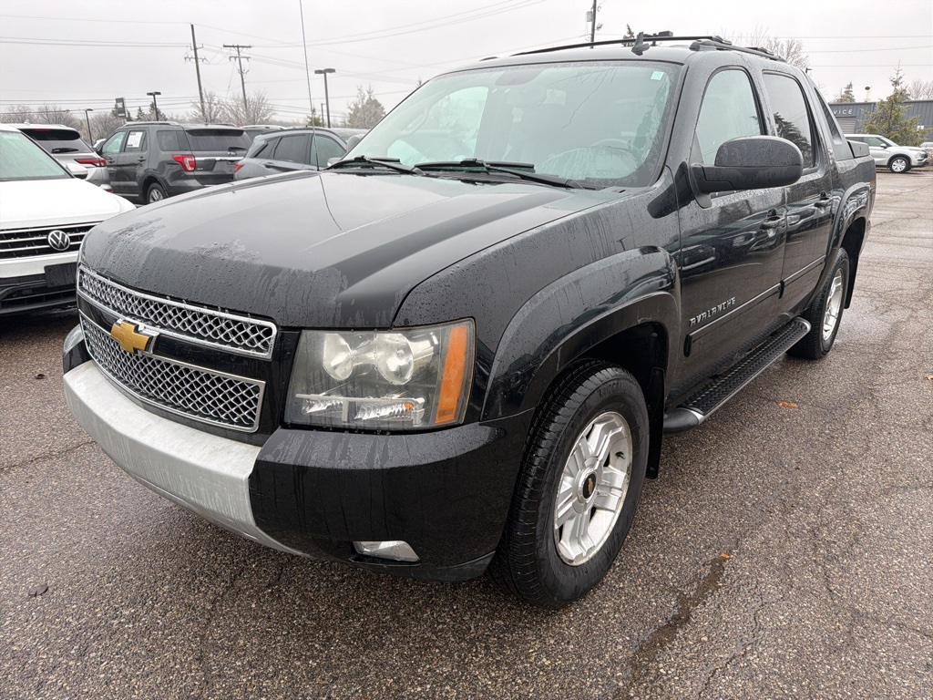 2011 Chevrolet Avalanche LT 4WD
